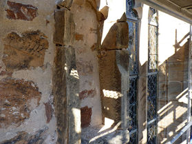 Arbeiten an der Südfassade (Foto: Karl-Franz Thiede)